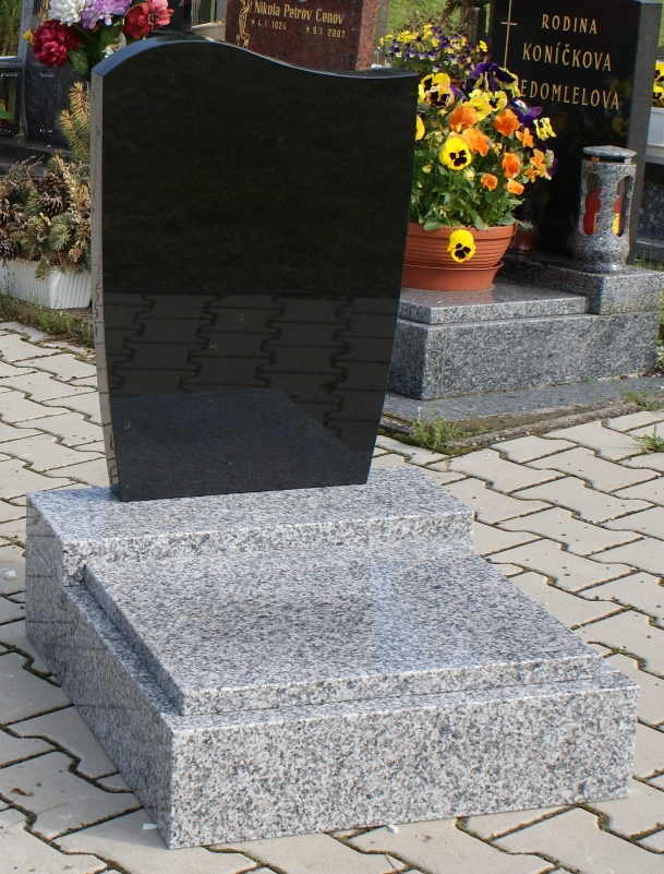 Urnový pomník Bílý tarn/Švédská vlna 60x70